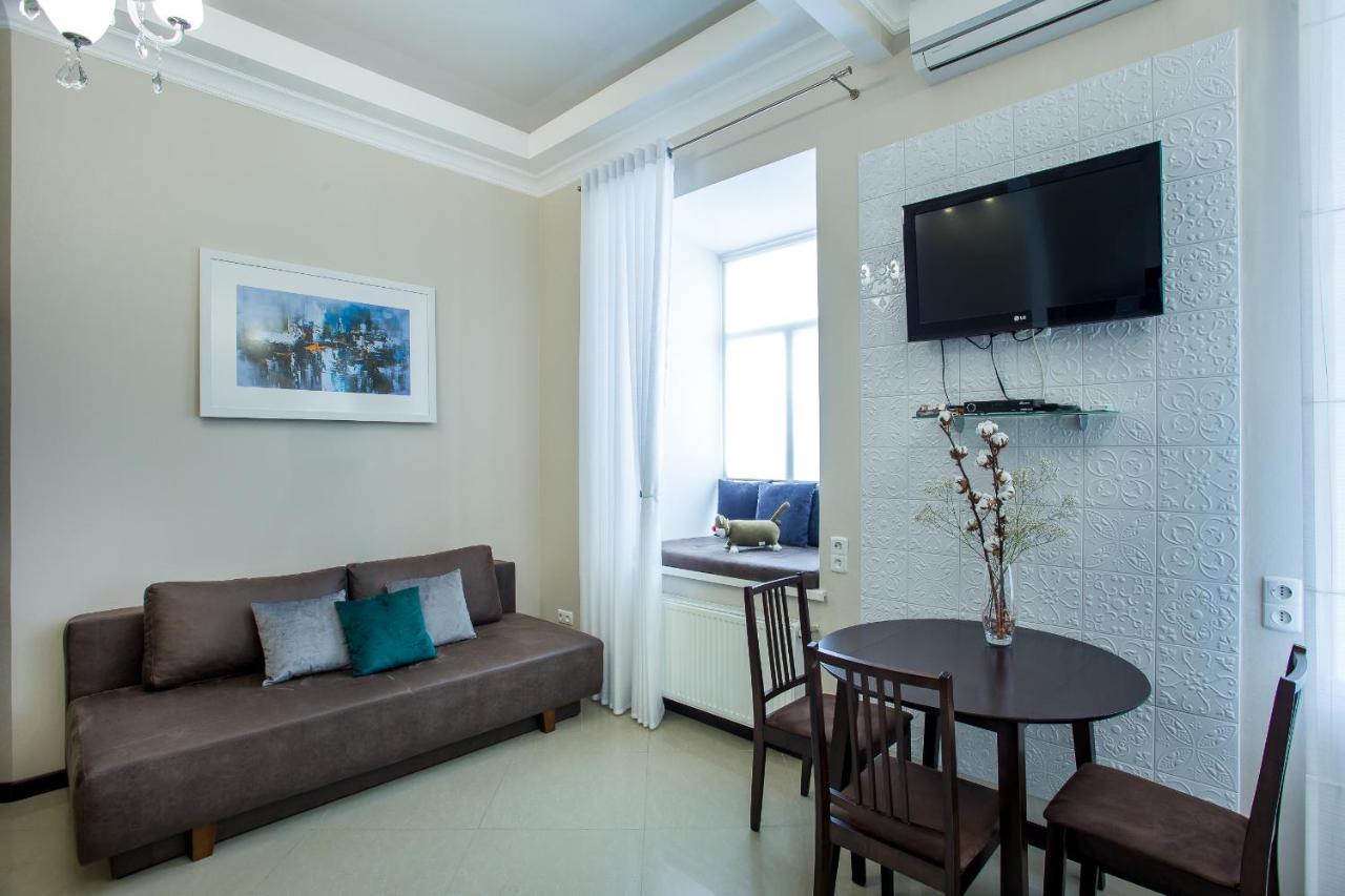 Lotos For You Apartments Mykolajiv Buitenkant foto