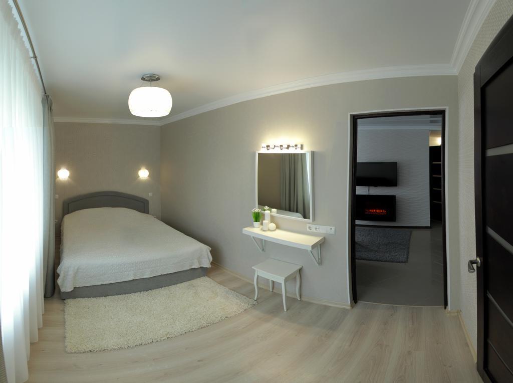 Lotos For You Apartments Mykolajiv Buitenkant foto