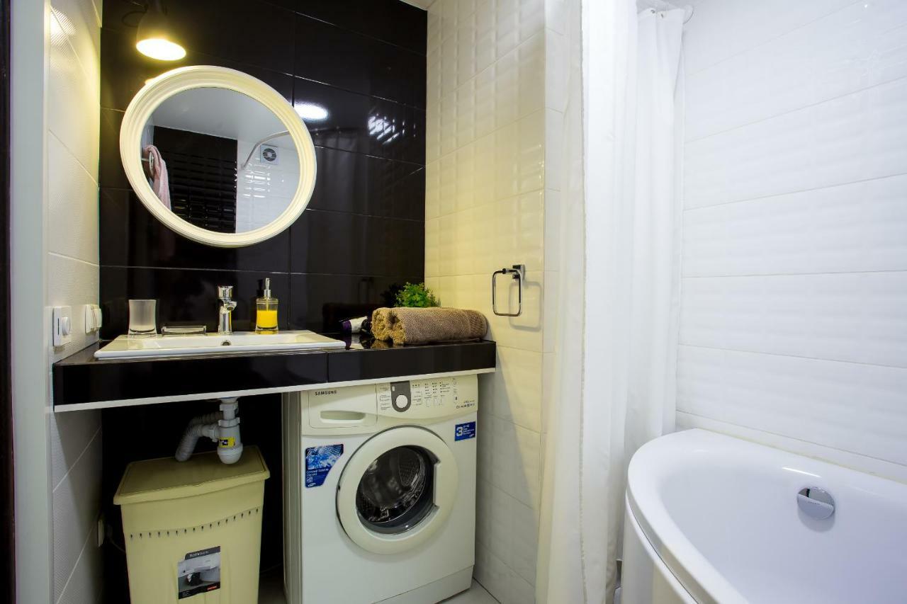 Lotos For You Apartments Mykolajiv Buitenkant foto