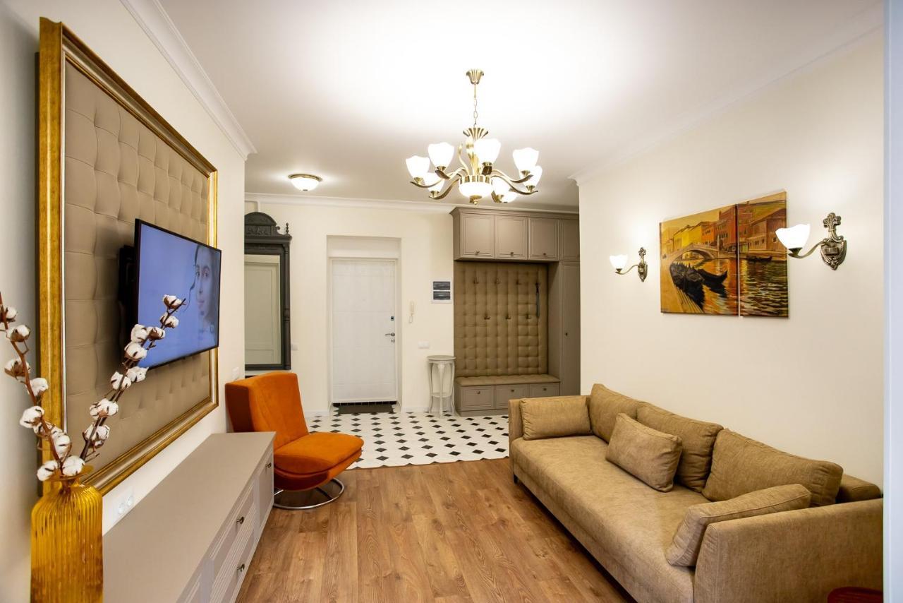 Lotos For You Apartments Mykolajiv Buitenkant foto